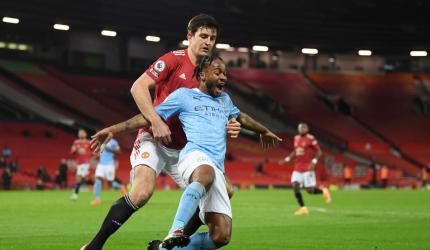 EPL PIX: Manchester derby ends in draw; Chelsea lose