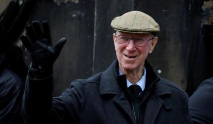 Football Focus: Former WC winner Jack Charlton dies