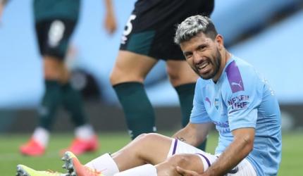 Football Focus: Pep fears Aguero's season is over