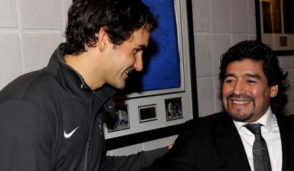 Nadal leads tennis world in paying respect to Maradona