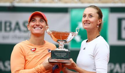 Babos-Mladenovic defend French Open doubles title 