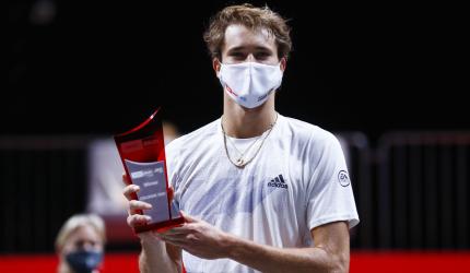 Zverev wins indoor title in Cologne