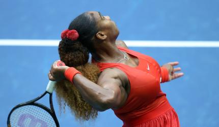 With no fans at US Open, Serena cheers herself