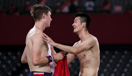 Axelsen dethrones Chen Long for men's badminton gold