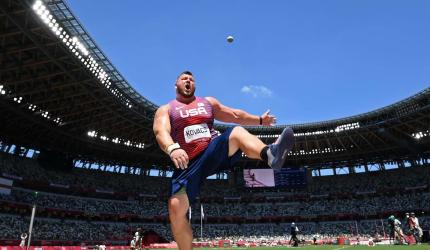 Tokyo Games: What a THROW!