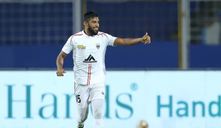 Indian Football: NorthEast United downs East Bengal 