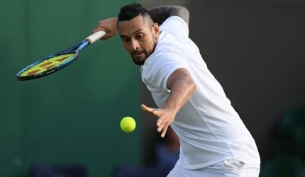 Kyrgios pulls out of Mallorca with pain in ab muscle