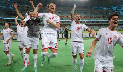 Euro PIX: Denmark too strong for Czechs; reach semis