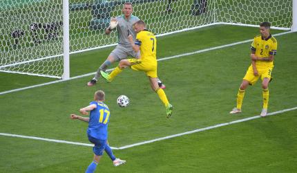 Goal of the day: Ukraine's Zinchenko steals the show!