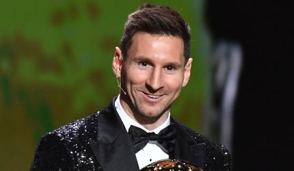 Messi claims record-extending seventh Ballon d'Or