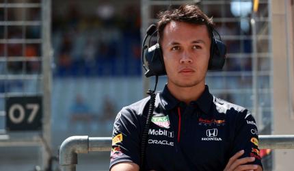 Albon returns to F1 with Williams, Latifi confirmed