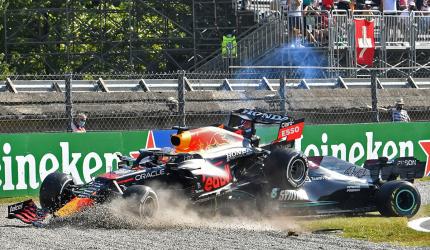 Hamilton and Verstappen blame each other for crash