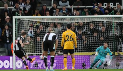 EPL: Newcastle beat Wolves, pull away from drop zone