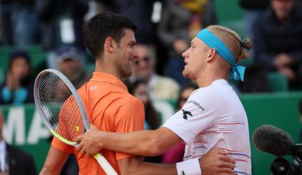 Djokovic loses in Monte Carlo