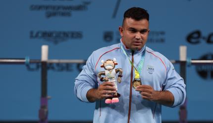 Powerlifter Sudhir wins CWG Para heavyweight gold