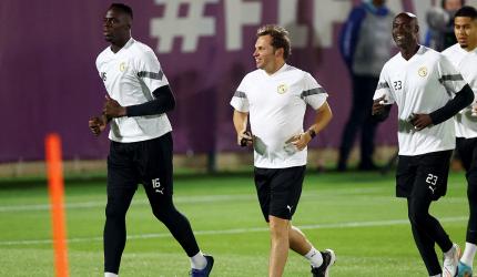 Once jobless, Mendy now carries Senegal's hopes at WC