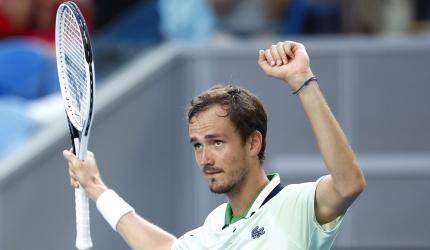 Aus Open PIX: Medvedev, Tsitsipas through to quarters