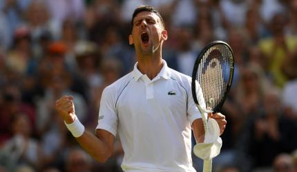 Djokovic rallies to beat Norrie, sets up Kyrgios final