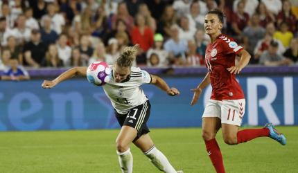 Women's Euros PICS: Germany, Spain score big wins