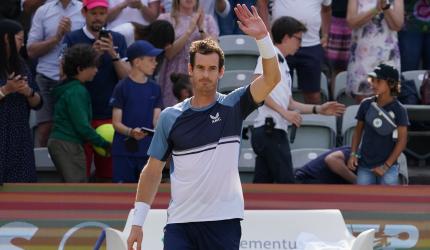 PIX: Murray in Stuttgart final as Kyrgios loses cool