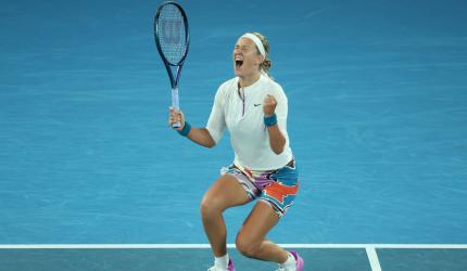 Aus Open: Rybakina stuns Swiatek; Azarenka in quarters