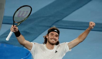 Aus Open PIX: Tsitsipas subdues Lehecka to reach semis