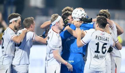 Hockey WC: Germany, Netherlands snatch semis slots