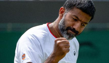 Wimbledon: Bopanna-Ebden storm into pre-quarters