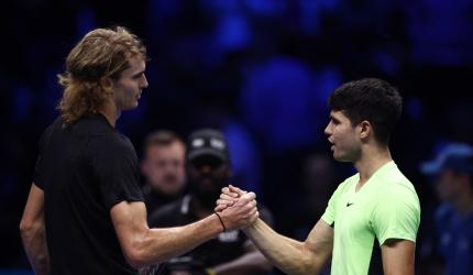 ATP Finals: Zverev stuns Alcaraz, Medvedev tops Rublev