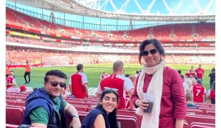 Ganguly watches Arsenal crush Man U at The Emirates