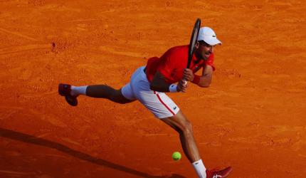 Sinner, Djokovic reach Monte Carlo Masters semis