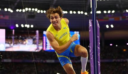 PIX: Duplantis breaks own pole vault World record