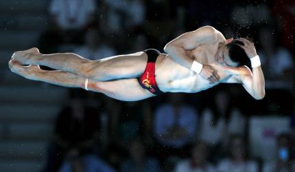 Olympics: China complete golden sweep in diving