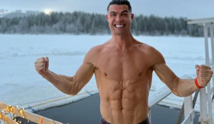 Shirtless In Snow! Ronaldo's Wild X-mas