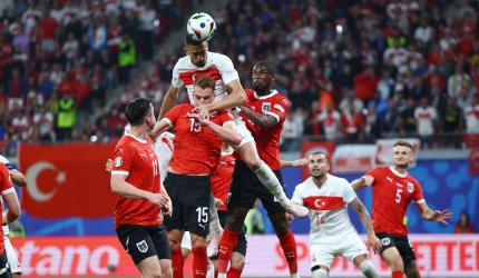 Euro PIX: Demiral's goals put Turkey in quarter-finals