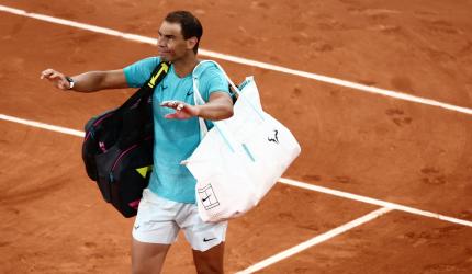 Historic upset! Zverev dethrones Nadal at French Open