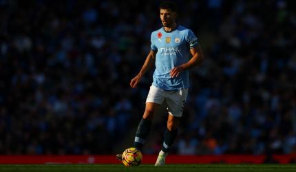 Man City's reign over? Dias fires back at doubters 