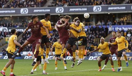 Stones' last-gasp header helps City break club record