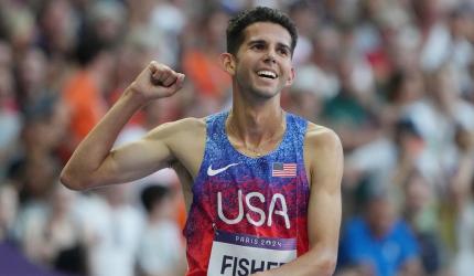 Grant Fisher smashes 3,000m World indoor record