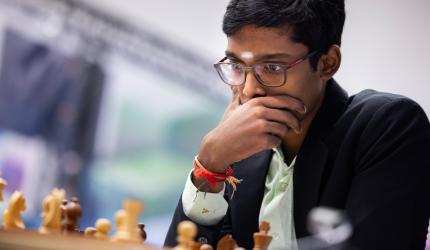 Praggnanandhaa SHOCKS Caruana, Gukesh holds firm