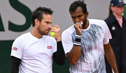 Balaji-Reyes Varela crash out of Australian Open