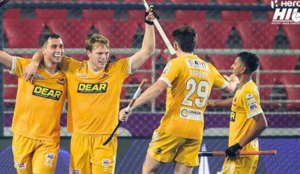 HIL: Shootout drama! Tamil Nadu Dragons claim top spot