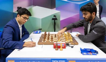 Chess: Gukesh beats Mendonca to grab sole lead