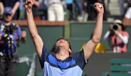 PIX: Draper mauls Rune to win Indian Wells title