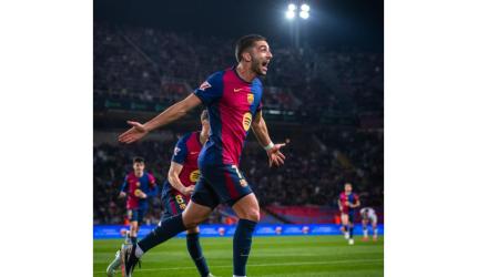 LaLiga PIX: Barcelona go three points clear