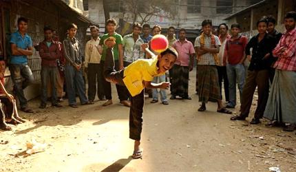 How India Plays Cricket