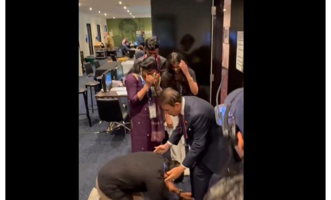 SEE: Nitish's Dad Touches Gavaskar's Feet