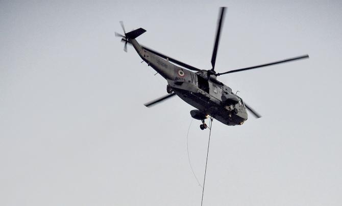 Spectacular Navy Week Show Stuns Mumbai