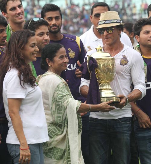 Mamta Banerjee, with KKR co-owners Juhi Chawla and Shah Rukh Khan during the felicitation function.