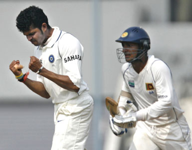 S Sreesanth celebrates the wicket of Tharanga Paranavitana